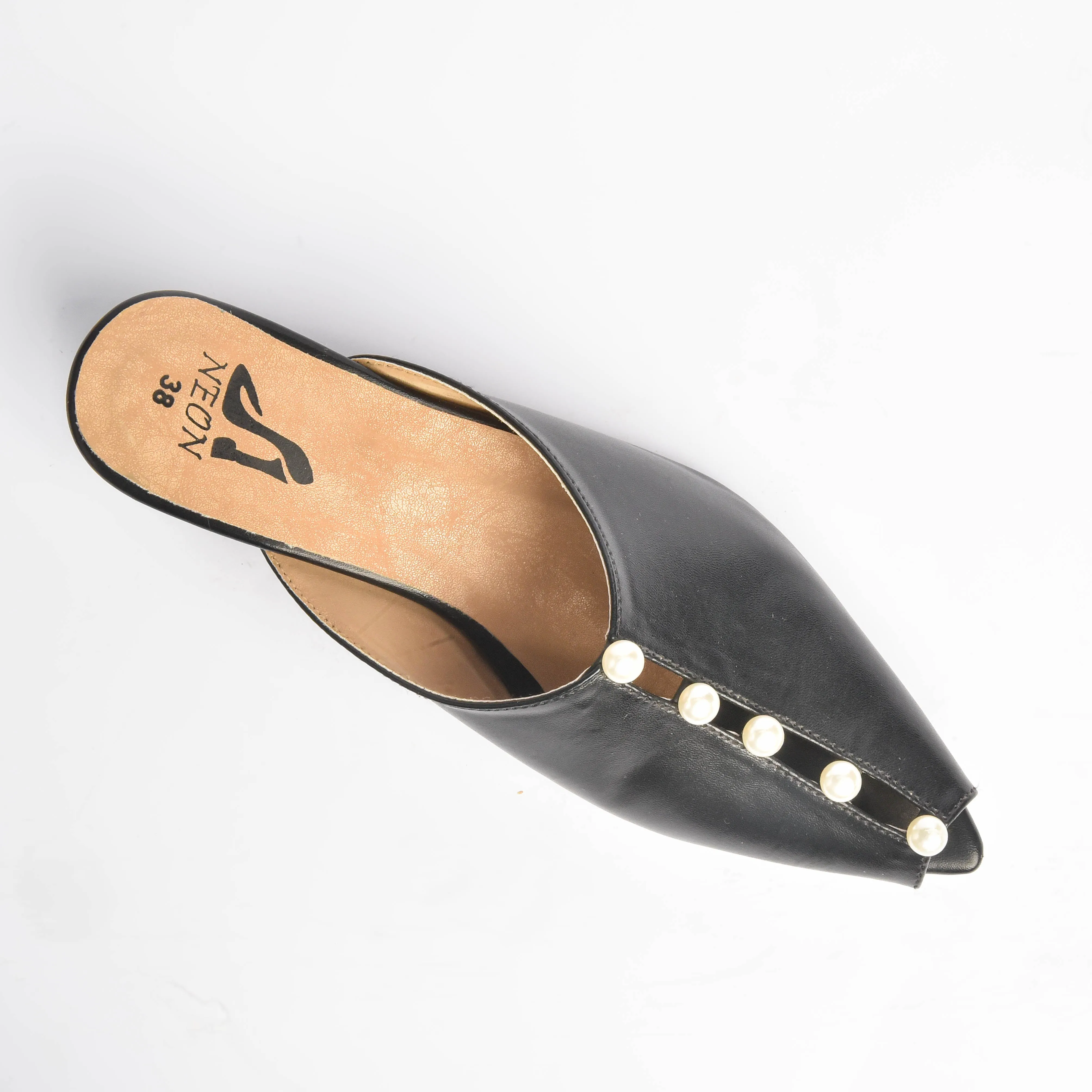 Black Ornate Pearl