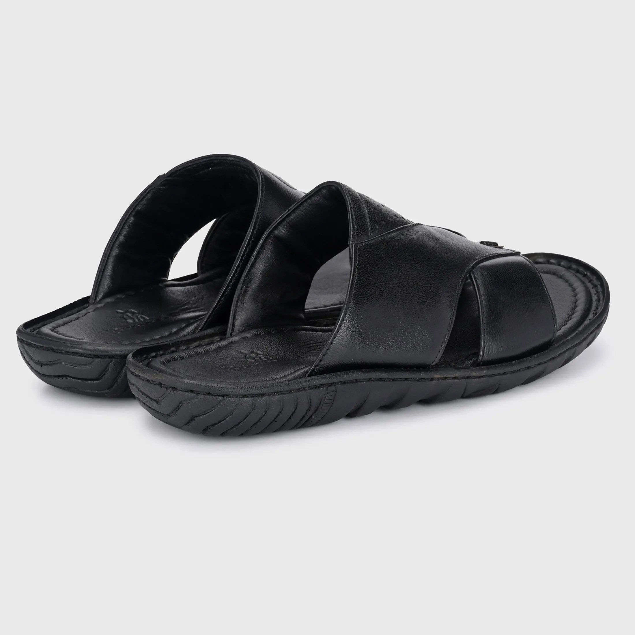 Timeless Elegance: Men’s Leather House Slippers for Men's